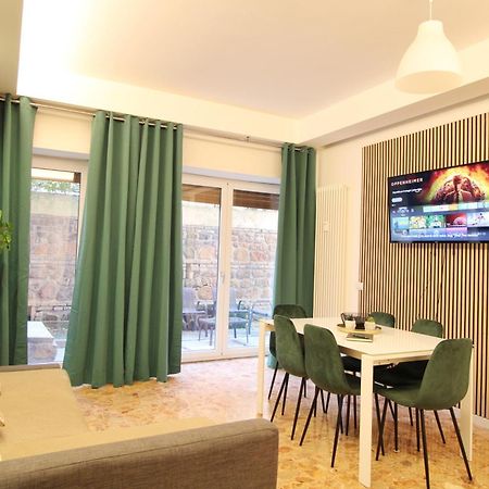 Delicious 2 Bed Room Apartment And Garden By Yh Rome Luaran gambar