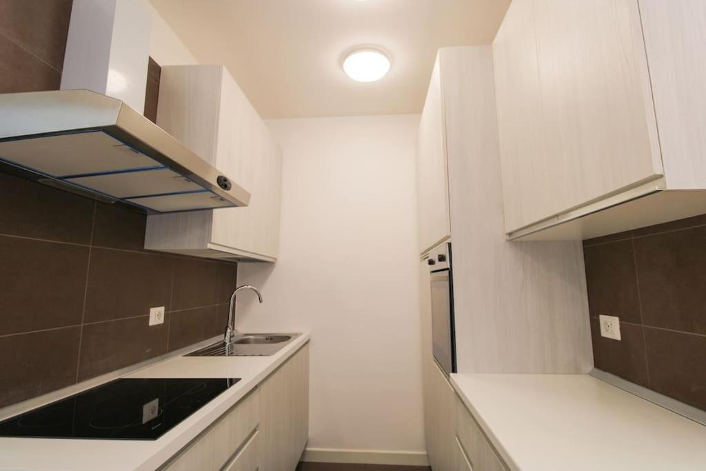 Delicious 2 Bed Room Apartment And Garden By Yh Rome Luaran gambar