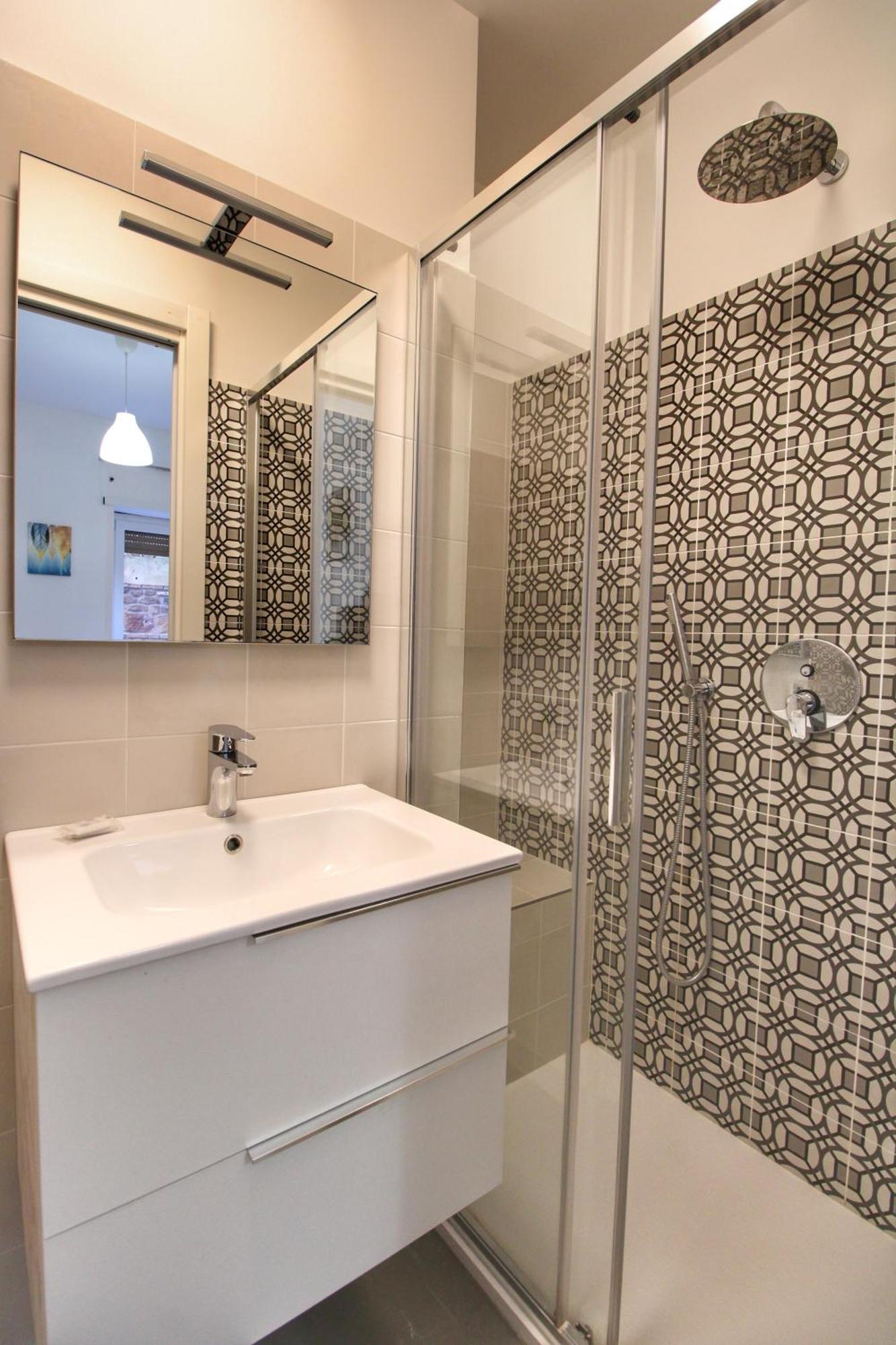 Delicious 2 Bed Room Apartment And Garden By Yh Rome Luaran gambar